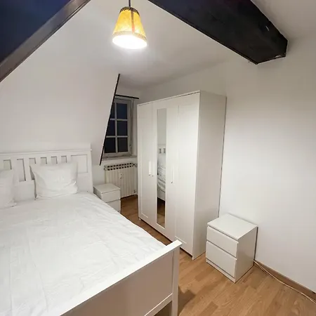 Maison Charmante à Avec Jardin Casa de Férias